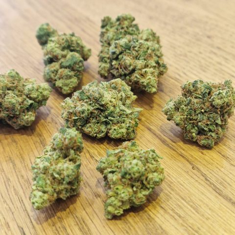Fleurs Creamy Deluxe CBD indoor Elite US, 15 % de CBD, chez LV Nature à Roanne